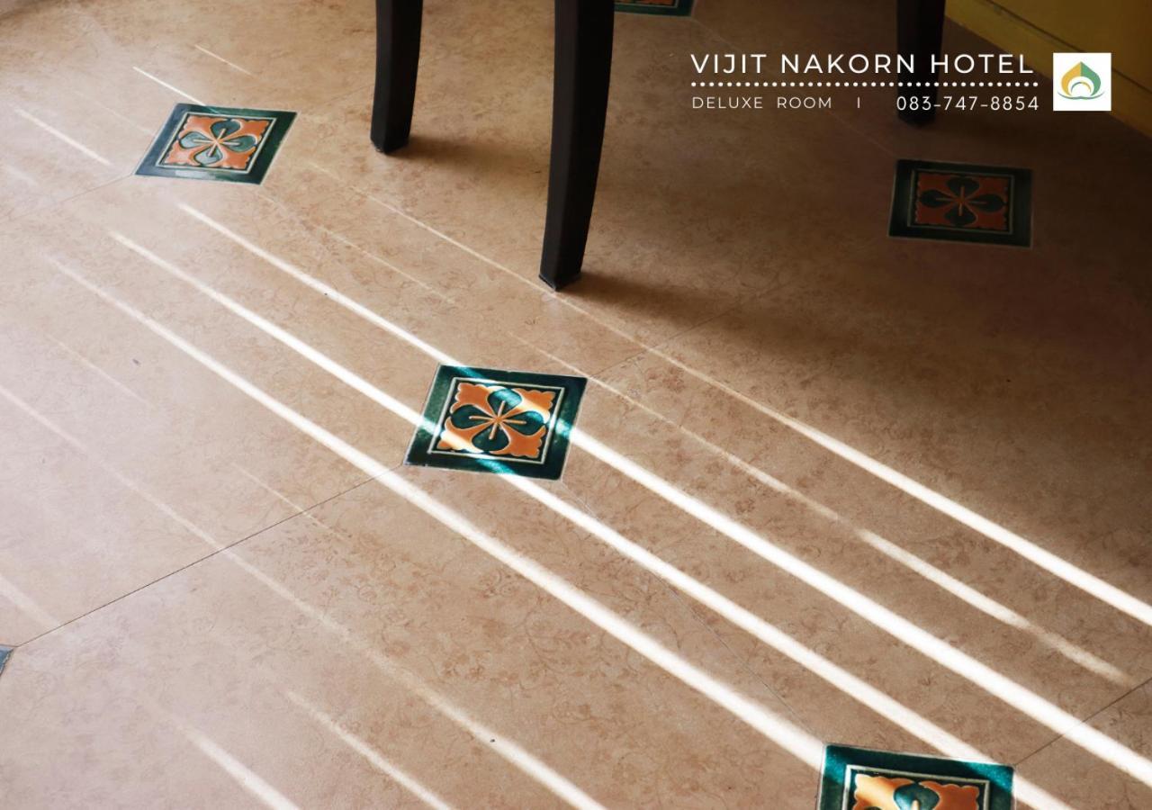 Vijit Nakorn Hotel Sisaket Kamer foto