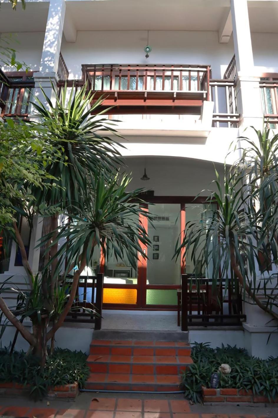 Vijit Nakorn Hotel Sisaket Kamer foto